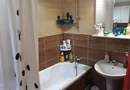 inchiriez apartament 3 camere ,loc parcare