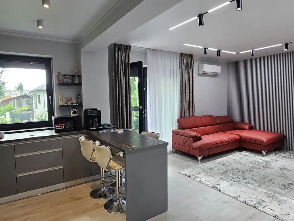 De inchiriat apartament cu 2 camere, Milcov Residence, et. 1, 700 euro