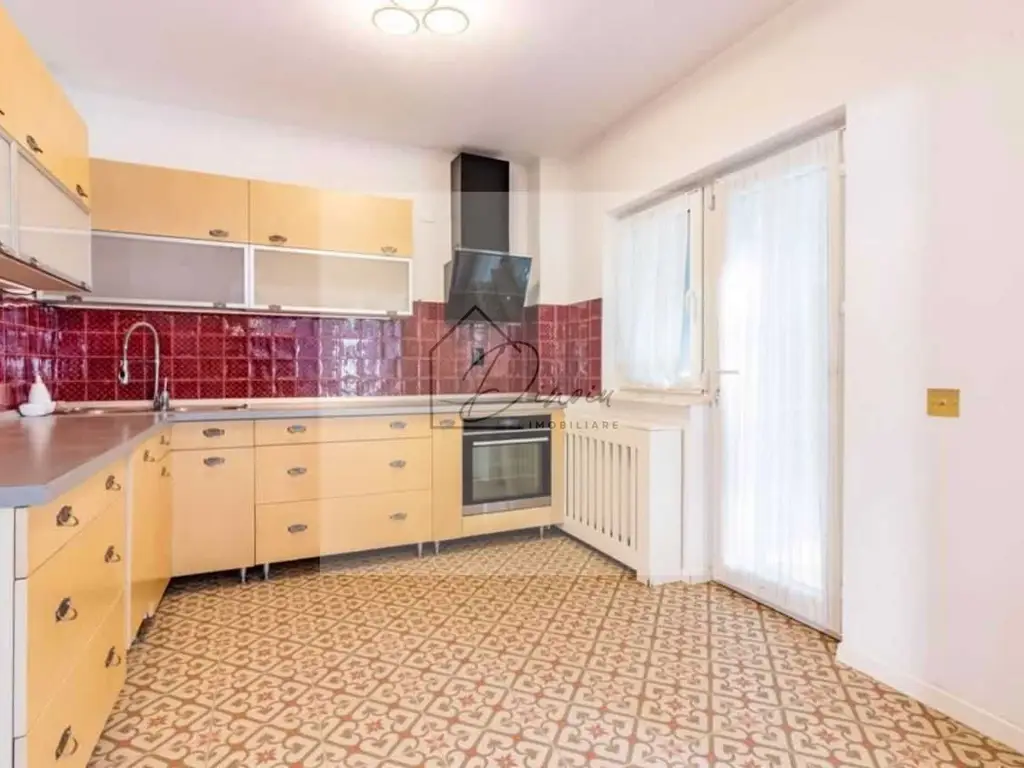 Vila Pipera I Complex Azur I 5 camere, jacuzzi, curte I COMISION 0%