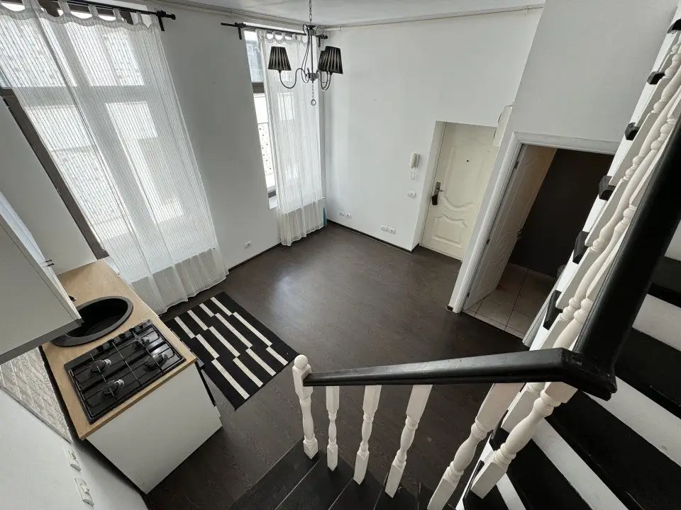 PROPRIETAR, Vand Apartament 3 camere, vila, Cismigiu