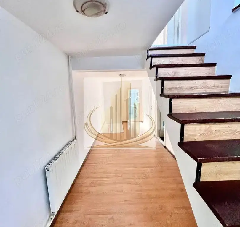De Vanzare Duplex zona Lipovei 168mp 239000 Euro