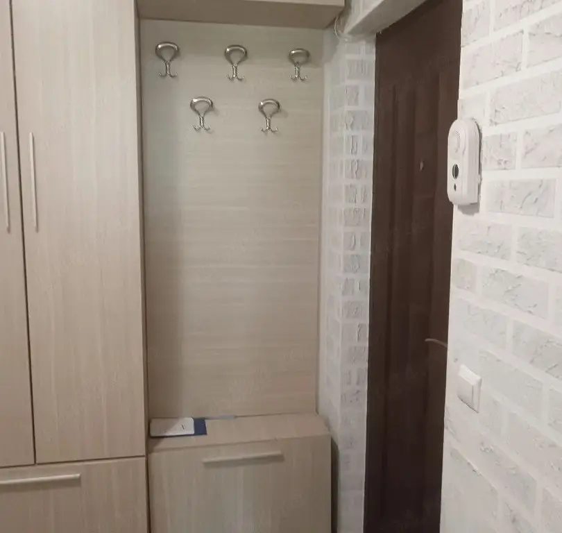 De inchiriat aparatament cu 2 camere, ultracentral , 400 euro