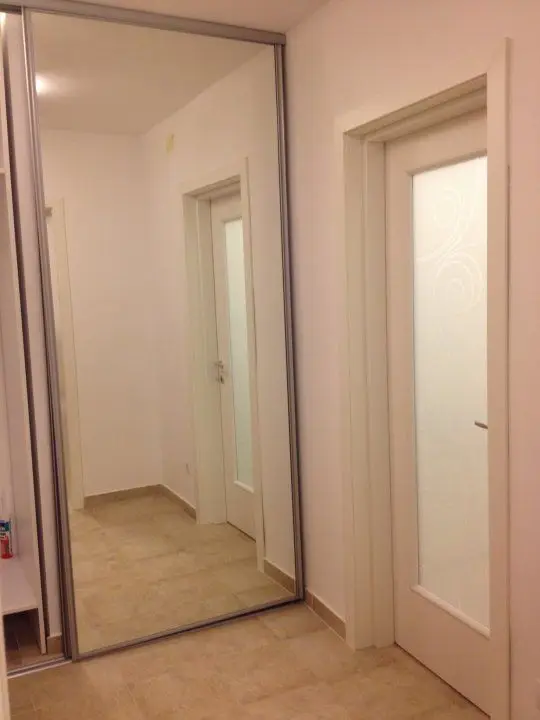 Particular inchiriez apartament Stefan cel Mare (spitalul de urgenta floreasca)