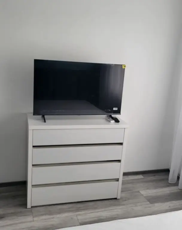 De inchiriat apartament cu 2 camere la Papadie, etaj 3, renovat, 550 E