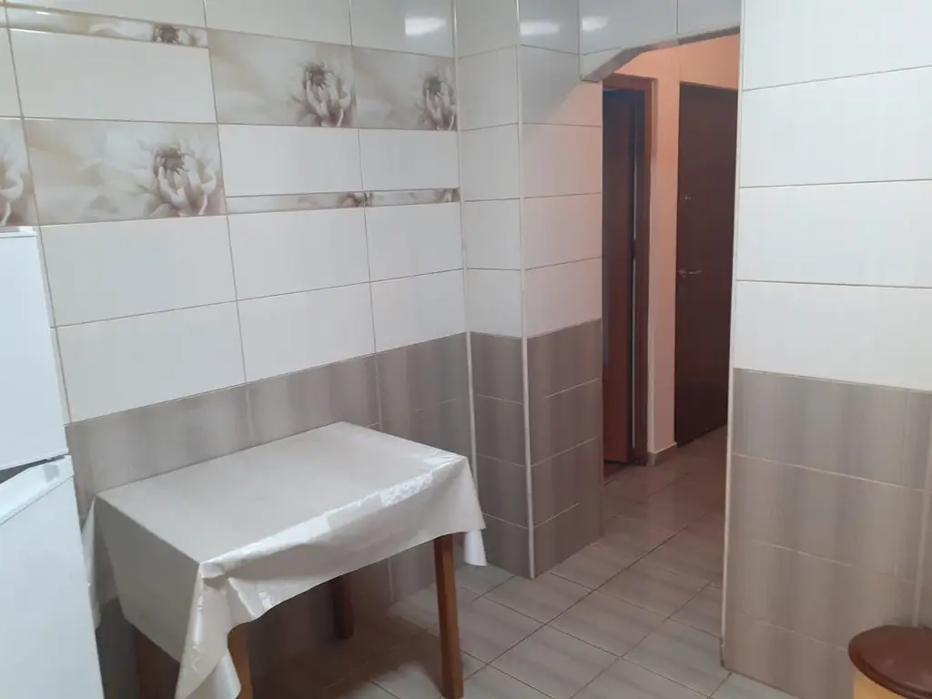Apartament 2 camere de inchiriat - zona IC Frimu, parter