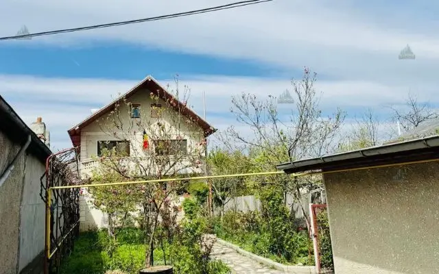De vânzare – casă situată pe strada Nicolae Iorga