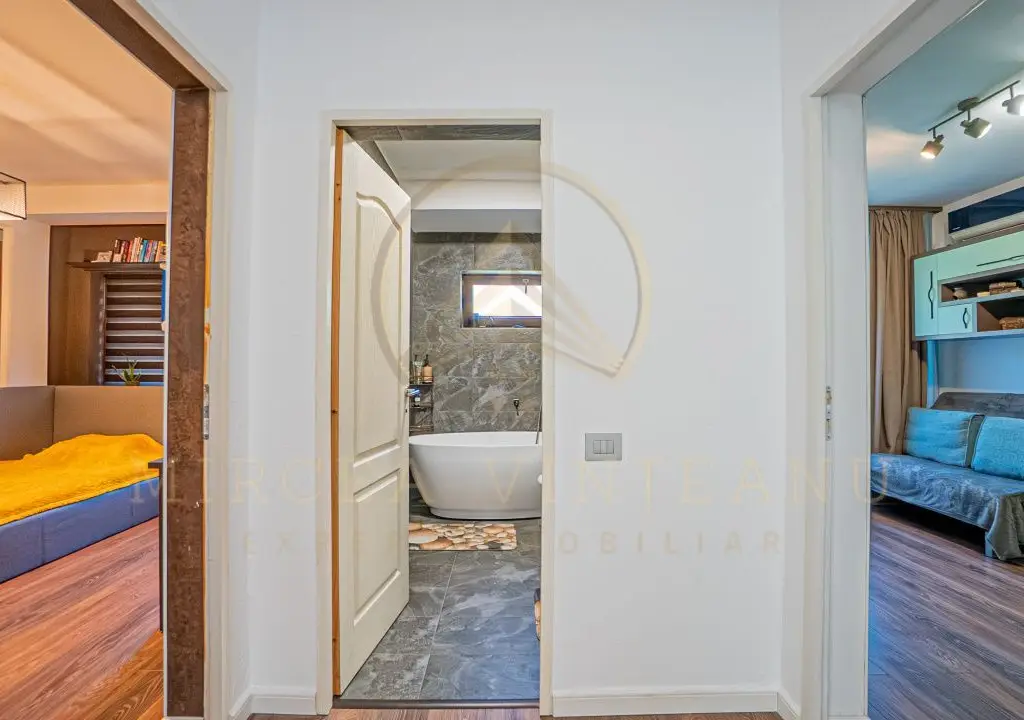 Casa P+1E de vanzare in Mamaia - Tabara Navodari