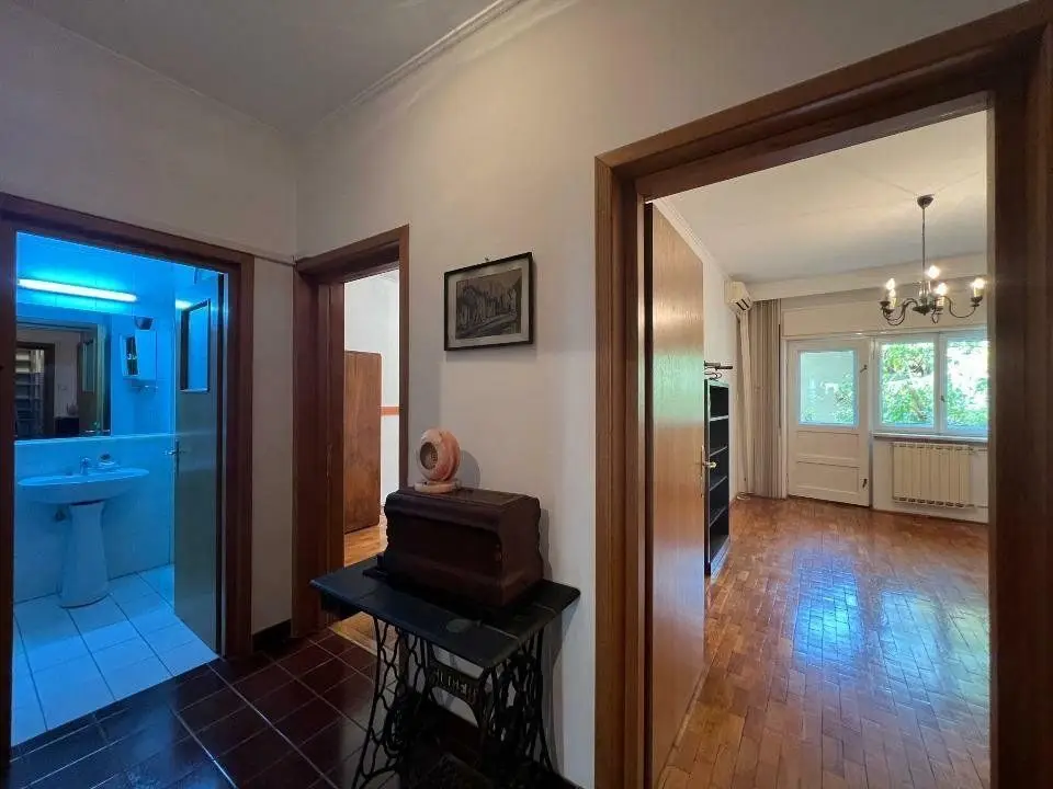 Apartament  4 camere , Aviatorilor, direct proprietar
