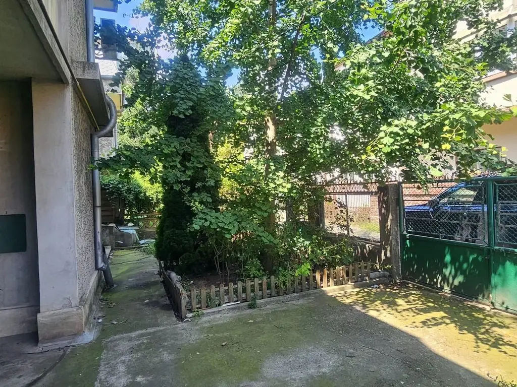 De vanzare casa ultracentral, 220.000 euro