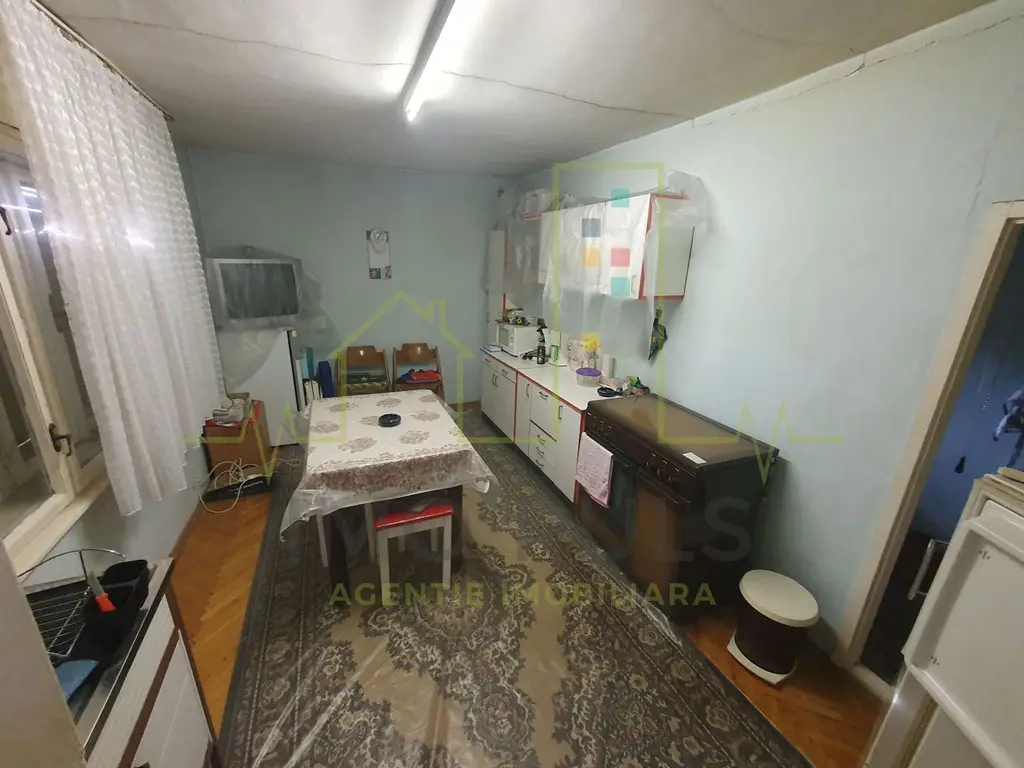 Casa in Elisabetin spre Complex. Teren 821 mp