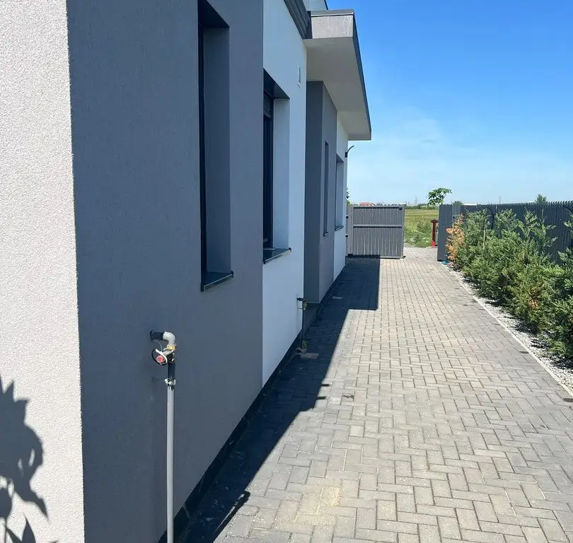 DUPLEX DE VANZARE MOSNITA NOUA
