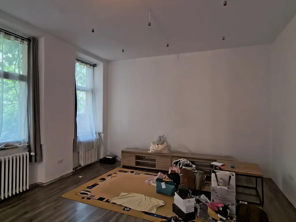 Chirie, 2 camere, Vasile Alecsandri. 450 €/lună. Comision 0.
