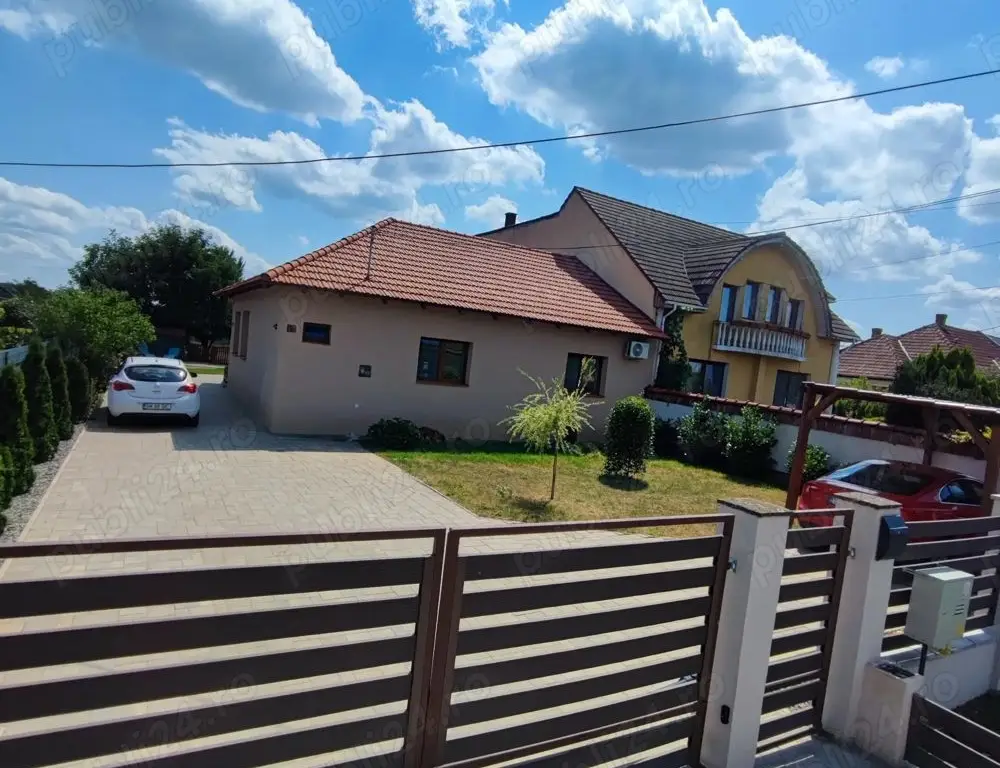 casă eco de lux de vânzare