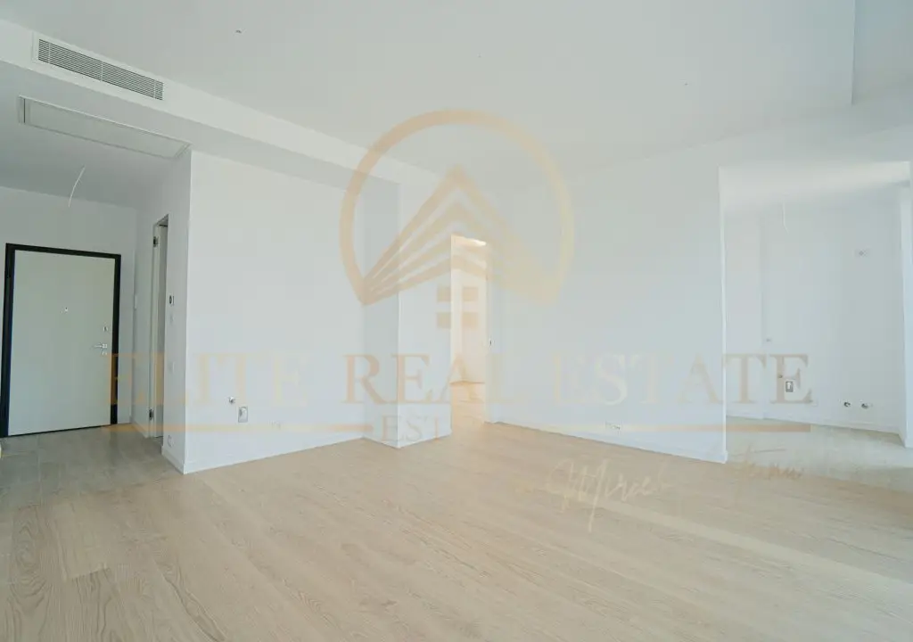 Stațiunea Mamaia - Vânzare apartament cu 2 camere cu terasa, primul rând la mare
