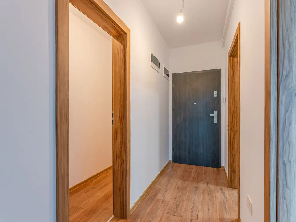 Garsonieră Griviței | Încălzire Pardoseală | Balcon 5,4 mp | Etaj 2