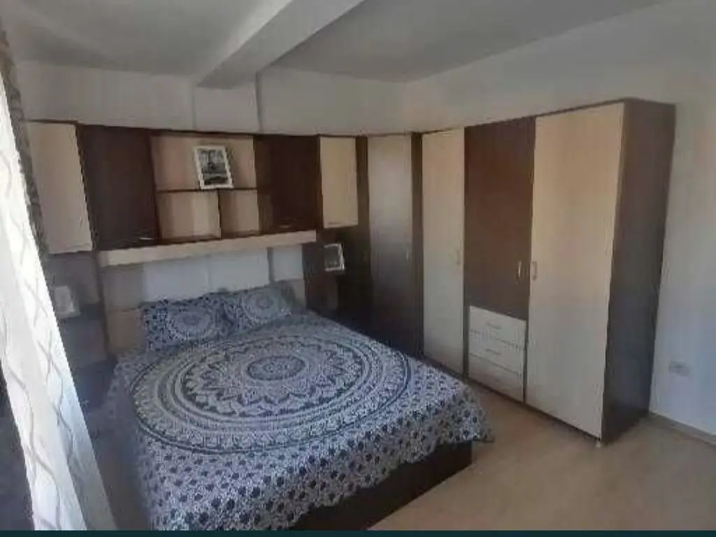 Vand apartament cu 2 camere, zona compozitori