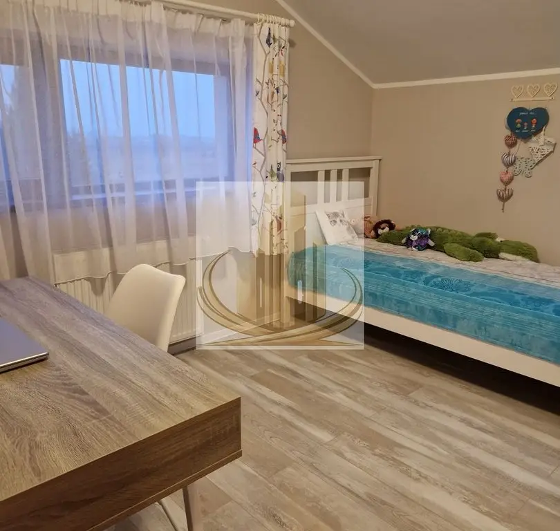 Casă Individuală | 4 Camere | Garaj | Curte Amenajată | Dumbravita