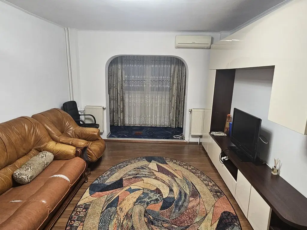 Crangasi apartament 3 camere de inchiriat mobilat si utilat