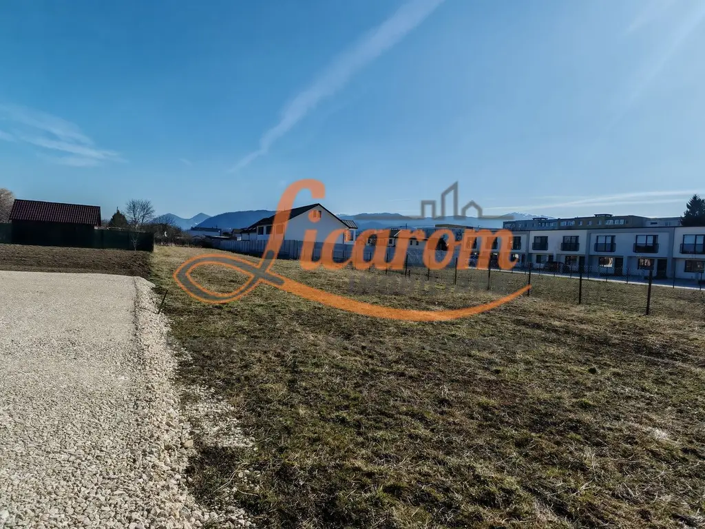 BARTOLOMEU,teren intravilan de 774 mp,intre case,constructii P+2