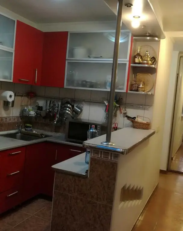 APARTAMENT 3 CAMERE, decomandat, cartier Baneasa, particular