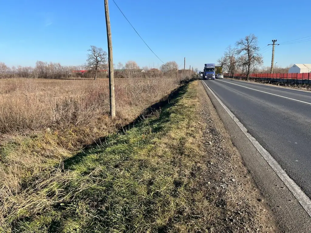 Teren intravilan, Săcădat, 27 921 mp. 9,5 Euro/mp. Comision 0.
