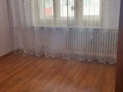 Apartament 3 camere, Clucerului