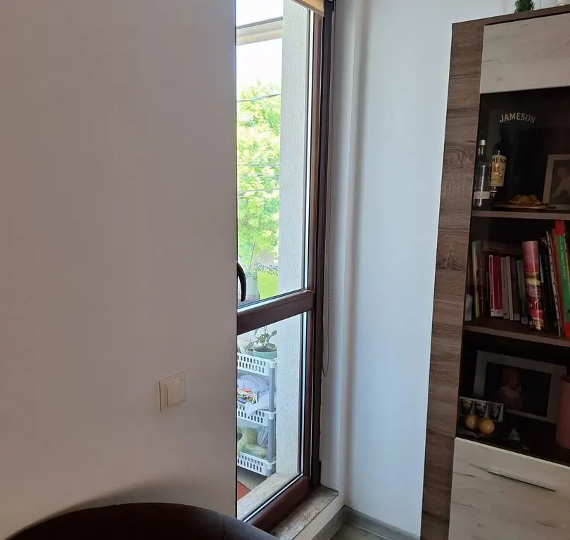 Apartament 2 camere Etj1, decomandat, loc de parcare Inclus in pret