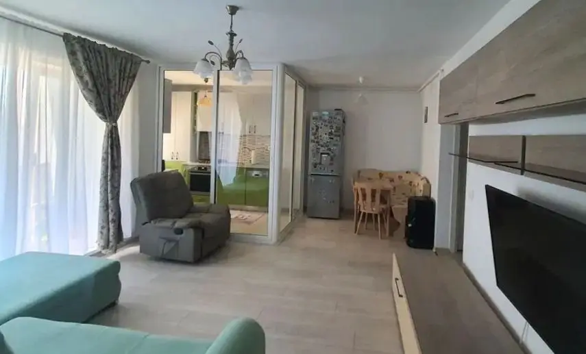 Apartament 2 Camere 2018 Tractorul Gata de Mutare Zonă Excelentă