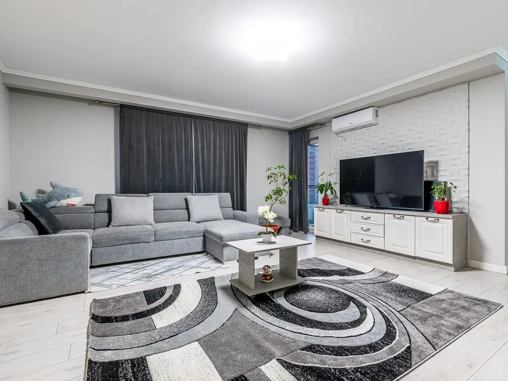 VÂNDUT! Apartament 2 camere, bloc nou, malul Mureșului