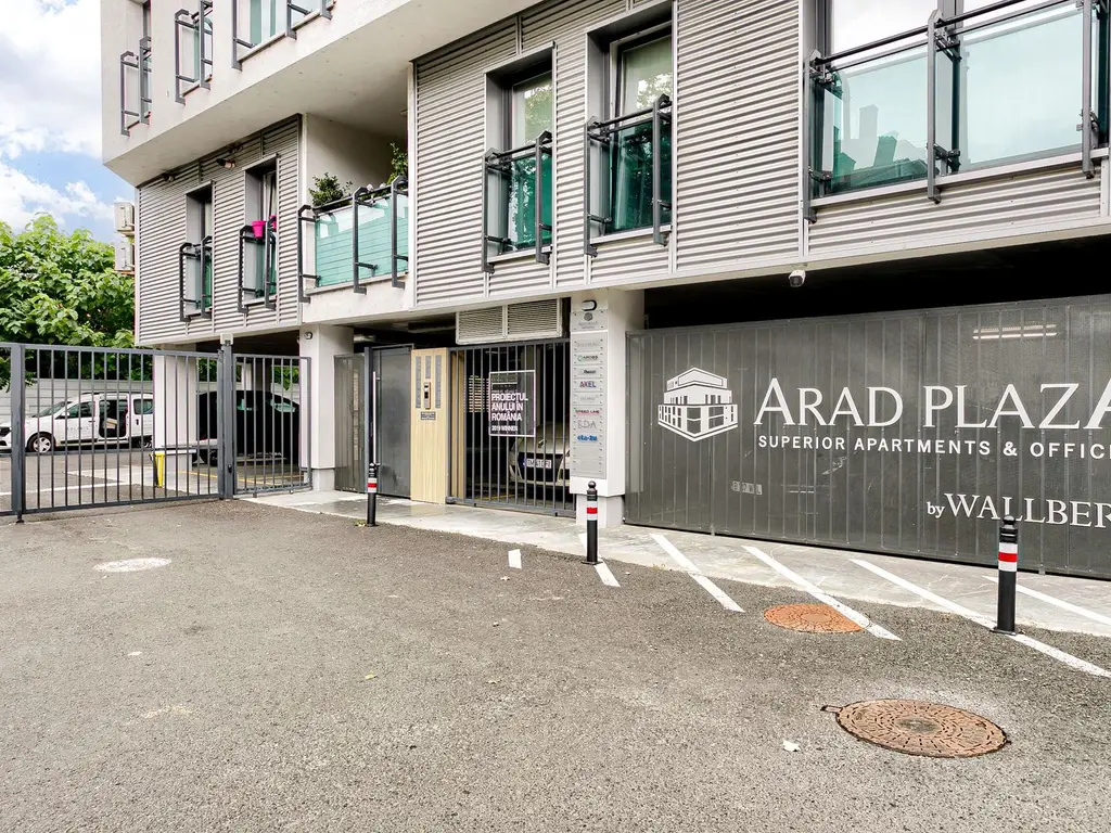De vânzare spațiu de birouri ultracentral Arad Plazza