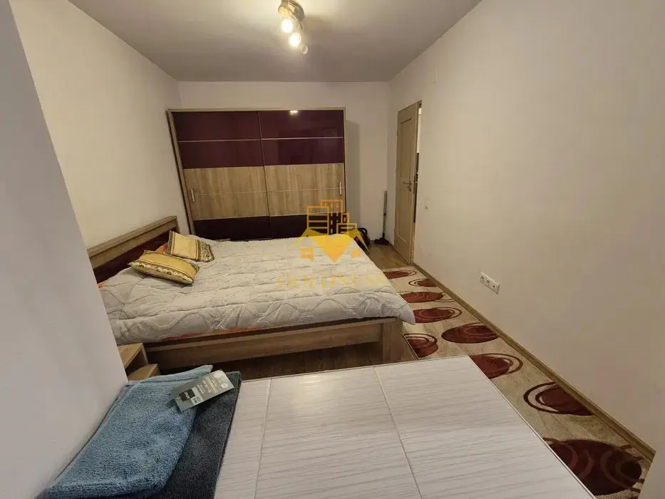 2 camere semidecomandate, balcon, Gheorgheni, Zona Fsega, Iulius Mall