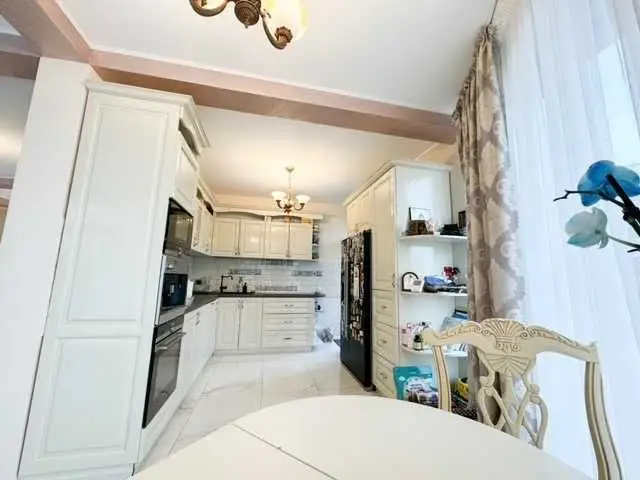Vand casa D+P+1E+pod in Hlincea, 800m de Lidl Poitiers