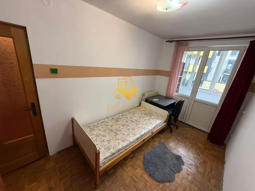3 camere decomandate, balcon, Centru Piata Abator, Parcul Feroviarilor