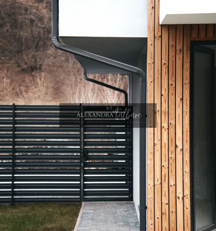 Duplex 4 camere | 120 mp utili | 180 mp curte | P+ET+POD | Floresti