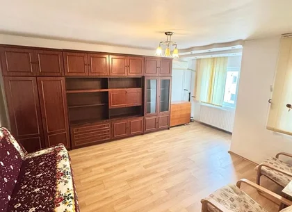 Apartament 3 camere de vânzare – Miron Nicolescu