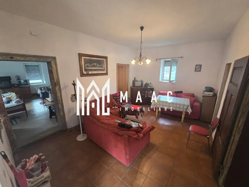 Casă 3 camere | Arpașu de Jos | 120 mp utili, teren 2600 mp, DN1