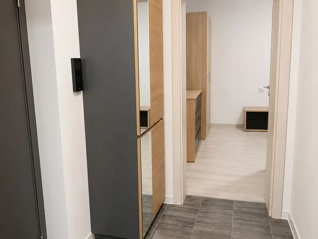 Apartament 2 camere, bloc nou, prima închiriere, 2 locuri de parcare