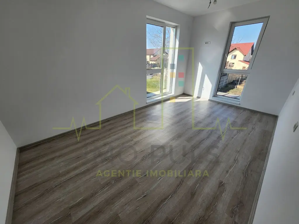 Duplex Dumbravita. 4 Dormitoare. 3 Bai