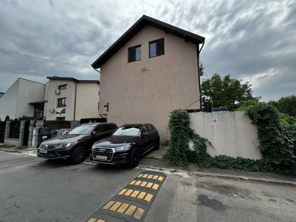Casa aparatorii patriei sector 4