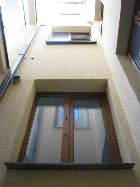 9 camere, Bd. Ferdinand, langa metrou Iancului