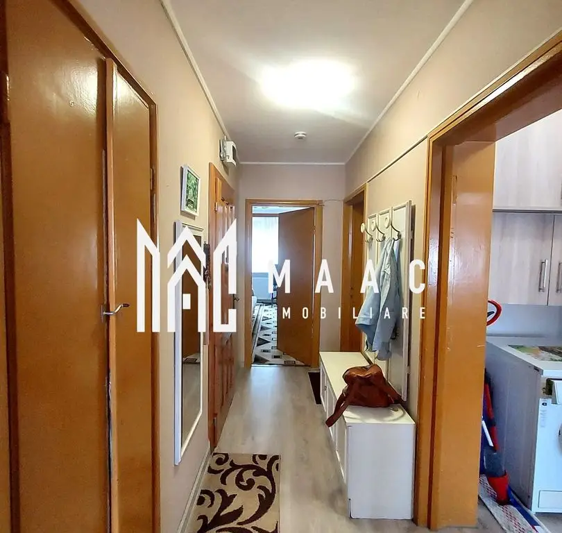 Apartament 3 camere Sibiu decomandat | Central | etaj 1, balcon