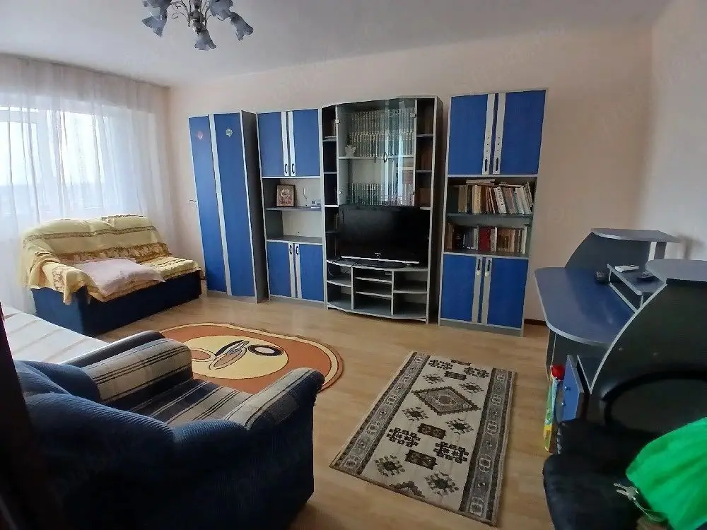 De inchiriat apartament 2 camere Mazepa 2, et. 9, 350 euro