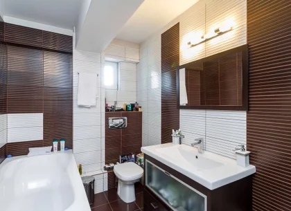 Vand apartament de lux