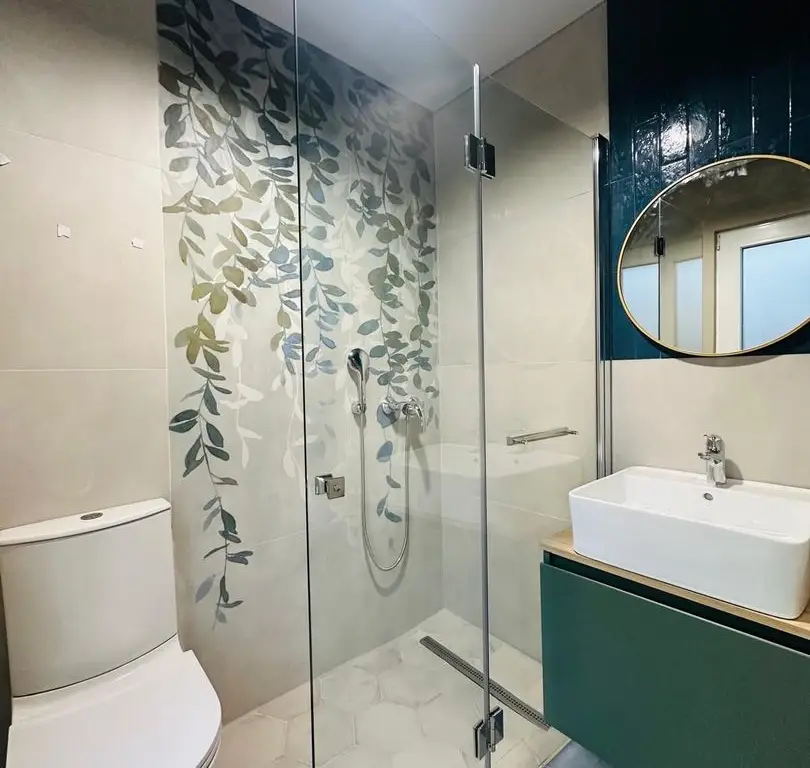 Casă la cheie, 140 mp + teren 540 mp — Zonă centrală Oradea. 387.000 E