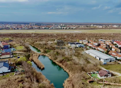 Teren intravilan de vânzare în Pipera – 15.000 mp pe malul lacului