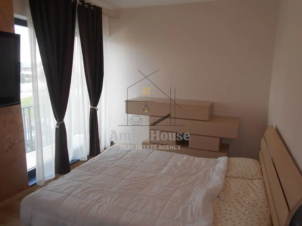 Casa tip duplex, 170 mp utili, 250 mp teren, finisata, mobilata, zona E.Ionesco