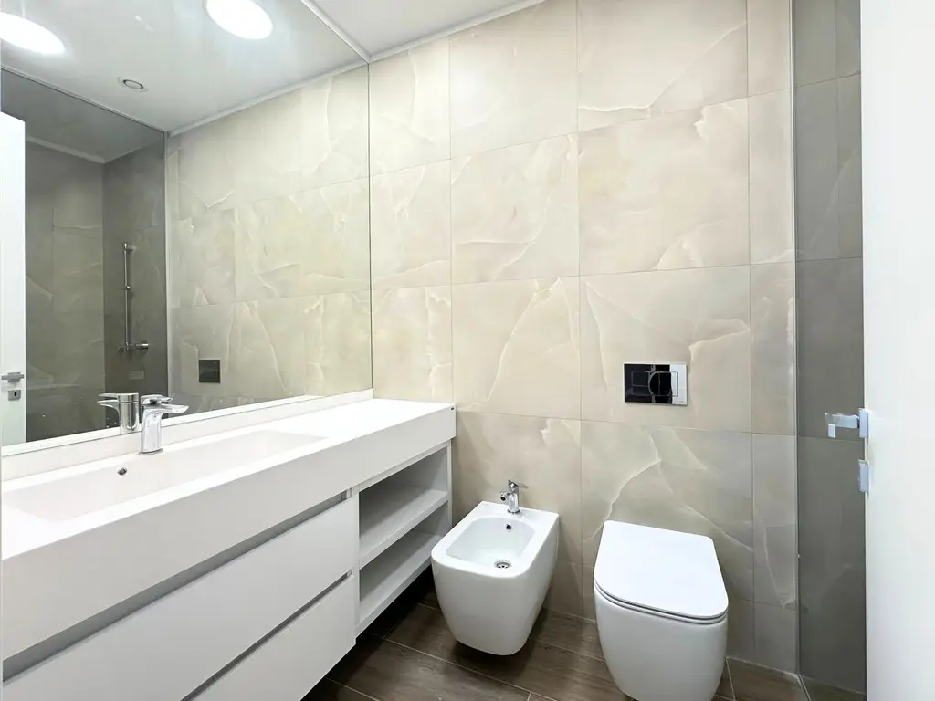 Închiriere apartament 4 camere cu grădină proprie ONE Verdi