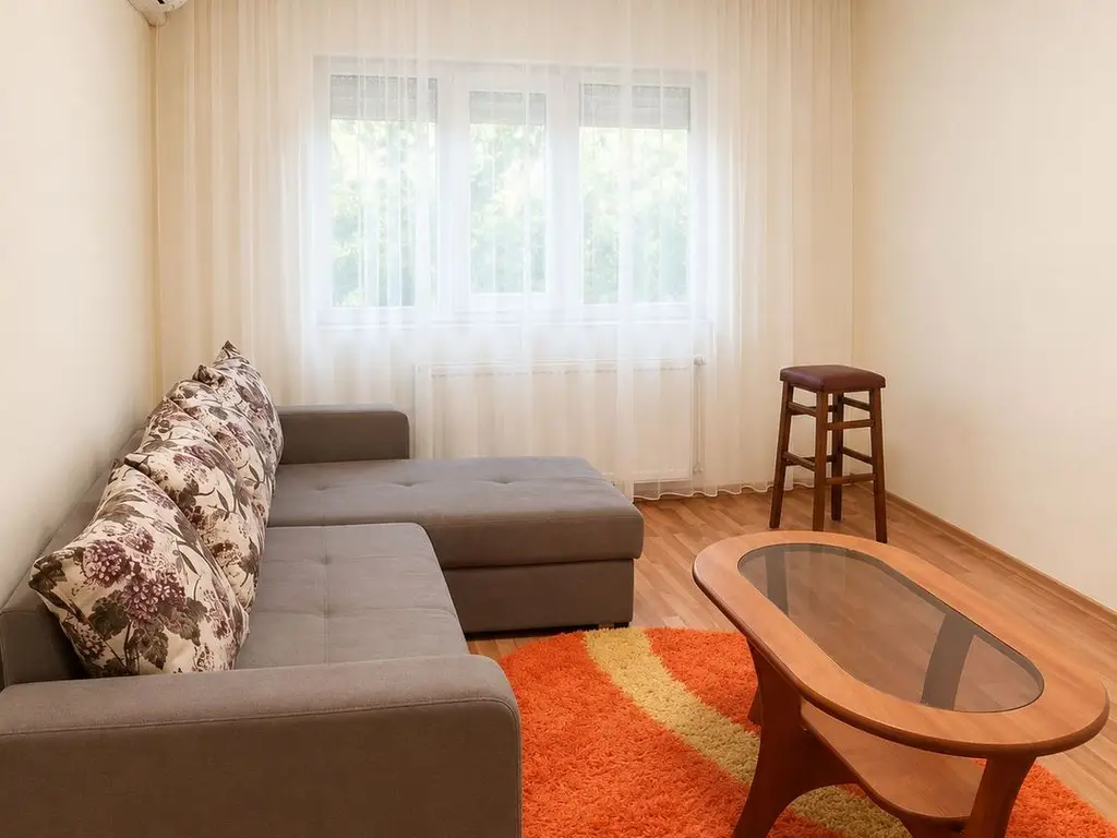 Apartament 3 camere decomandat, centrală proprie, AC, etaj 3, Lipovei