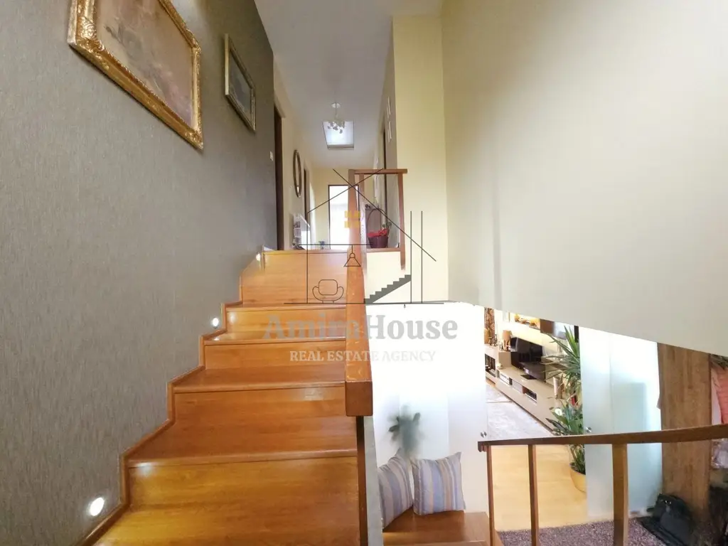 Casa individuala 5 camere, teren 600 mp, finisata, 167 mp utili zona str Oasului