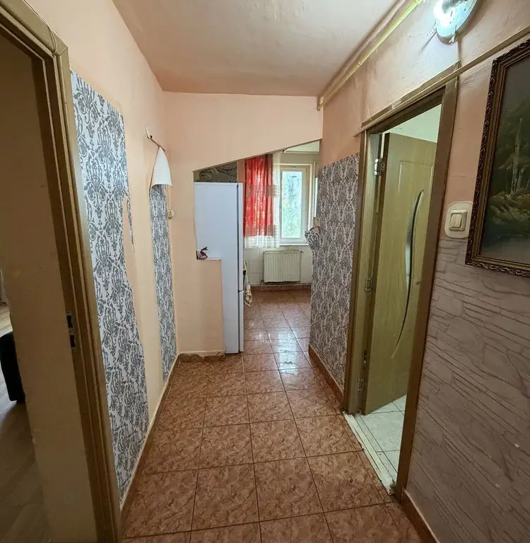 Apartament de vanzare -zona Soarelui